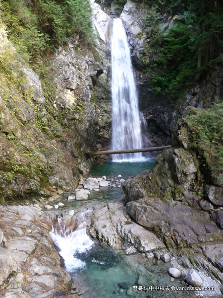 感受自然Cascade Falls