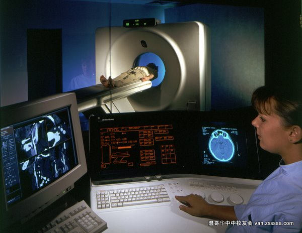 1996_ge_synergy_ct_scanner